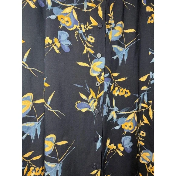 Sag Harbor Woman Navy Blue Floral Button Front Rayon Midi Skirt Plus Size 1X VTG - Picture 3 of 10